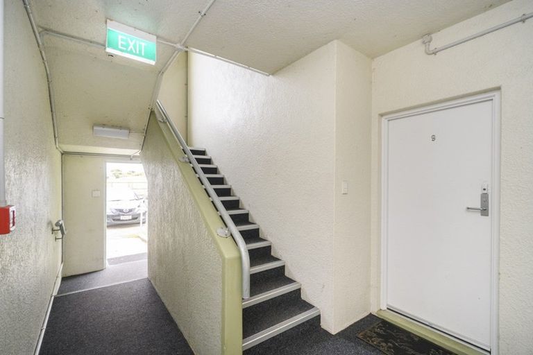 Photo of property in 9/288 College Street, West End, Palmerston North, 4410