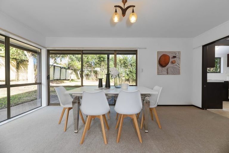 Photo of property in 1a Malloy Place, Eastern Beach, Auckland, 2012