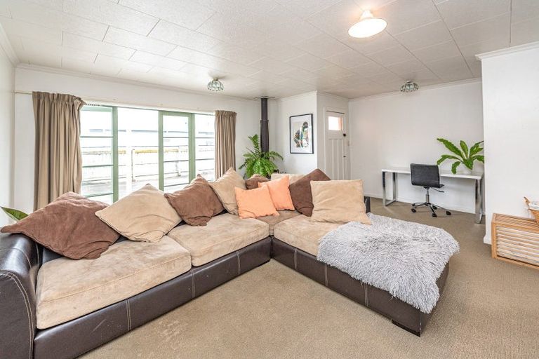 Photo of property in 61 Surrey Road, Springvale, Whanganui, 4501