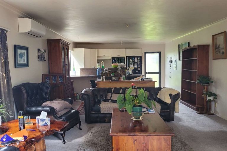 Photo of property in 268 Pine Valley Road, Dairy Flat, Silverdale, 0992