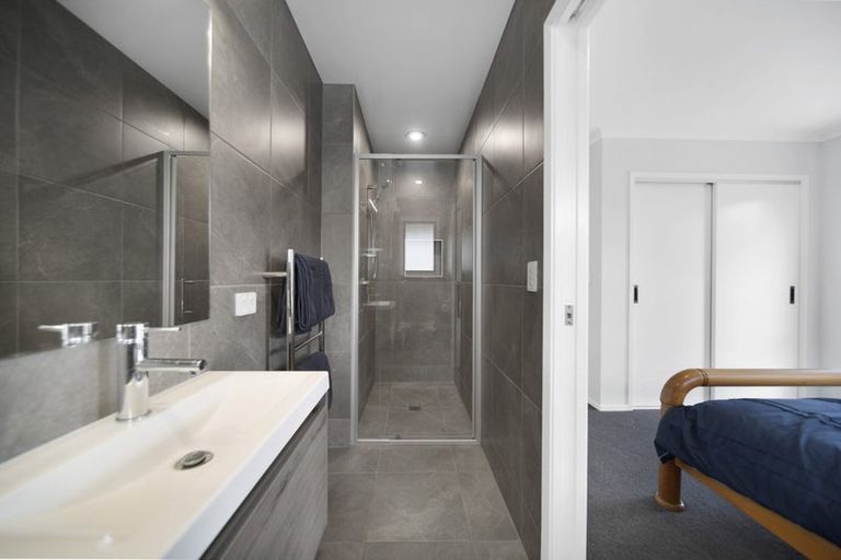 Photo of property in 41b Leathem Crescent, Pokeno, 2402