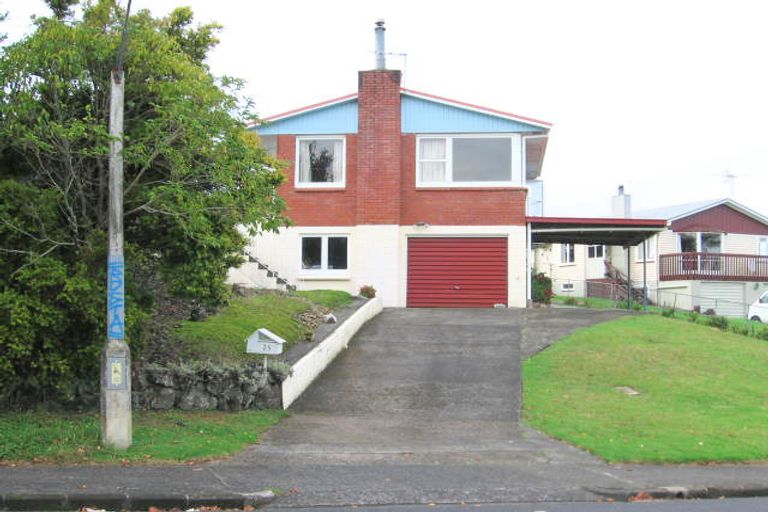 Photo of property in 25 Nandana Drive, Glen Eden, Auckland, 0602