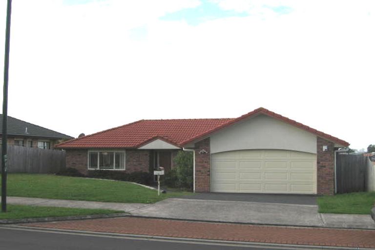 Photo of property in 43 Semillon Avenue, Henderson, Auckland, 0612