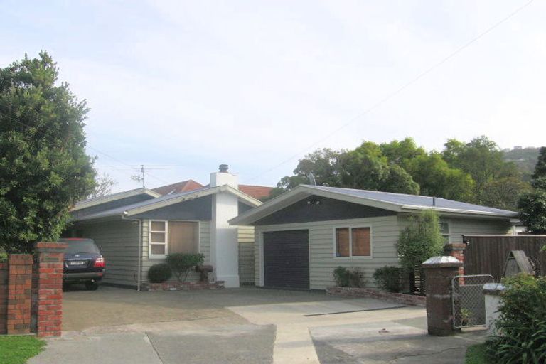 Photo of property in 1a Williams Grove, Melling, Lower Hutt, 5010