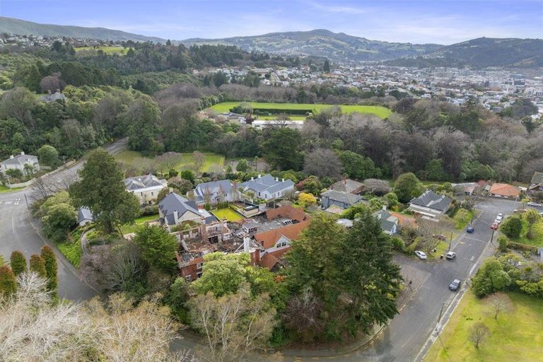 Photo of property in 28 Montpellier Street, Dunedin Central, Dunedin, 9016