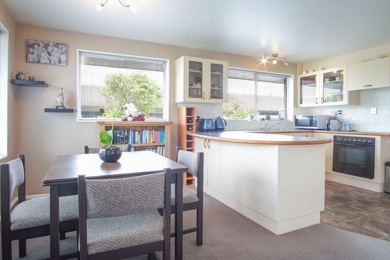 Photo of property in 1/27 Johns Road, Belfast, Christchurch, 8051