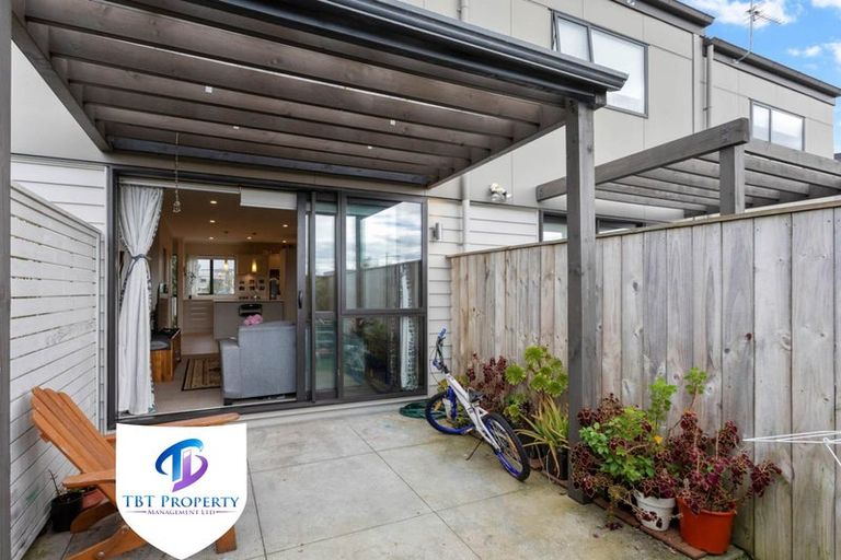 Photo of property in 14 Kamana Road, Flat Bush, Auckland, 2019