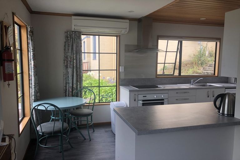 Photo of property in 152 Queen Street, North Dunedin, Dunedin, 9016