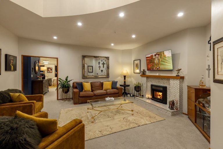 Photo of property in 63 Motueka Quay, Motueka, 7120