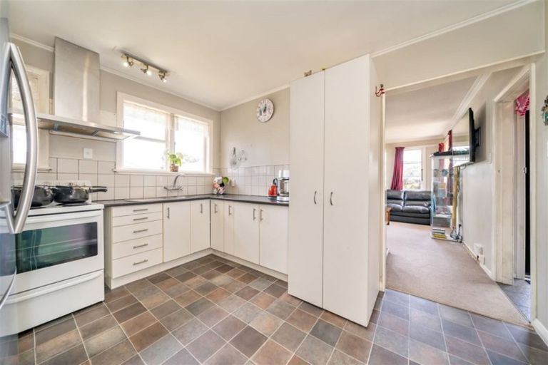 Photo of property in 12 Bristol Street, Trentham, Upper Hutt, 5018