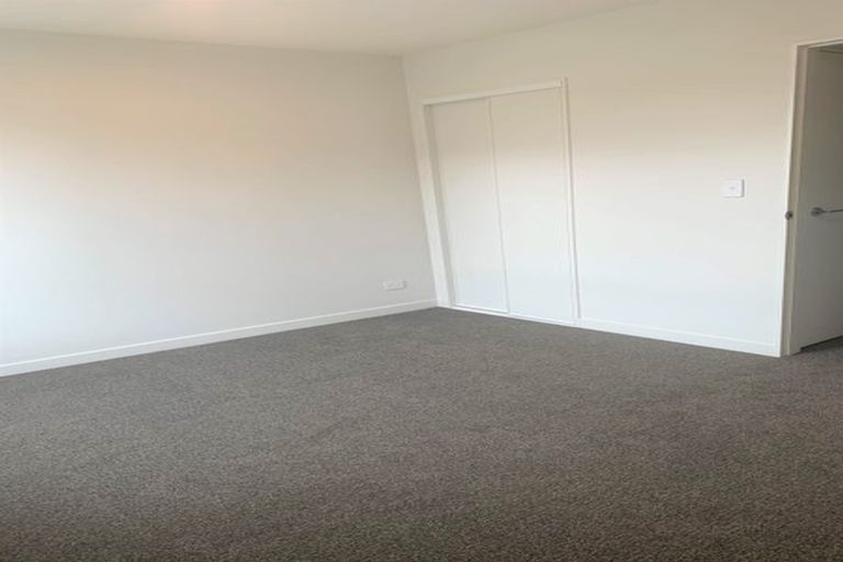 Photo of property in 1/170 Fraser Avenue, Johnsonville, Wellington, 6037