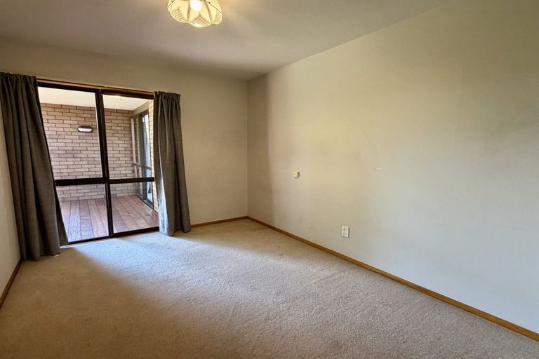 Photo of property in 17a East Belt, Rangiora, 7400