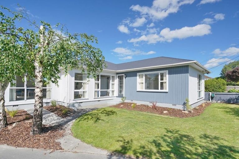 Photo of property in 82 Philpotts Road, Mairehau, Christchurch, 8052