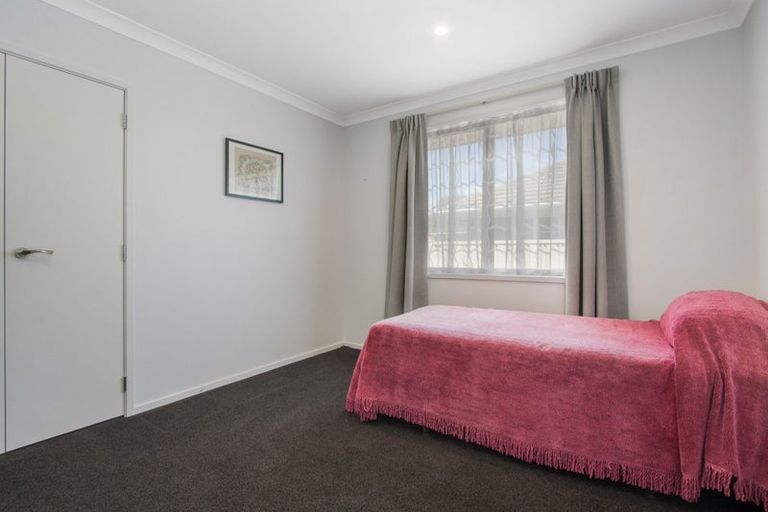 Photo of property in 22 Clive Road, Katikati, 3129