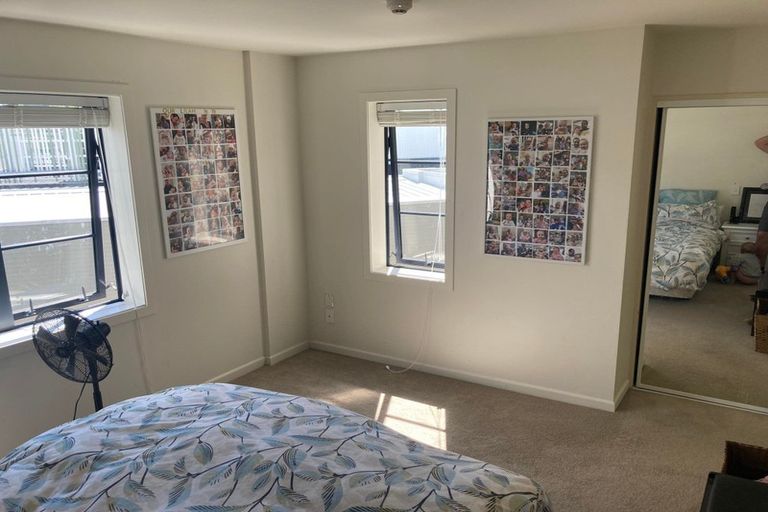 Photo of property in Westhaven Apartments, 23/127 Molesworth Street, Thorndon, Wellington, 6011