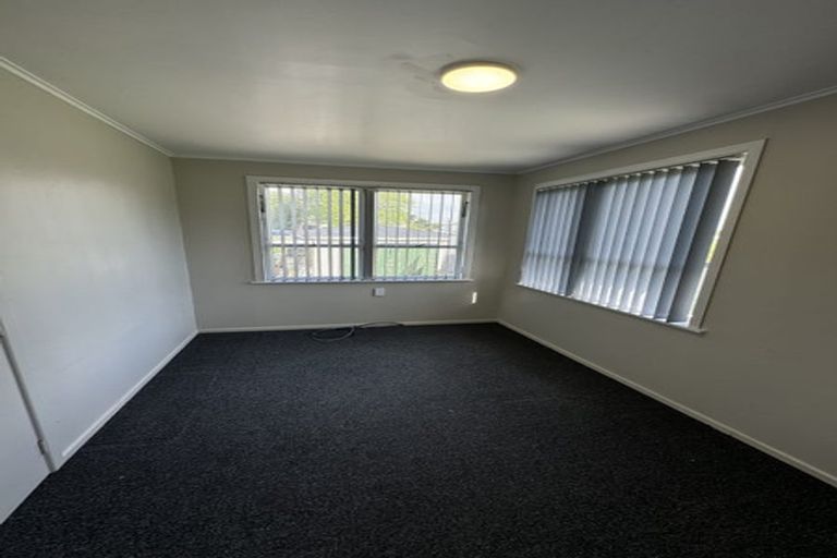 Photo of property in 1 Kohiwi Road, Manurewa, Auckland, 2102