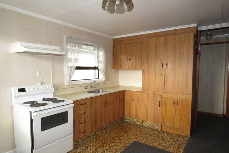 Photo of property in 27 Tramway Road, Strathern, Invercargill, 9812