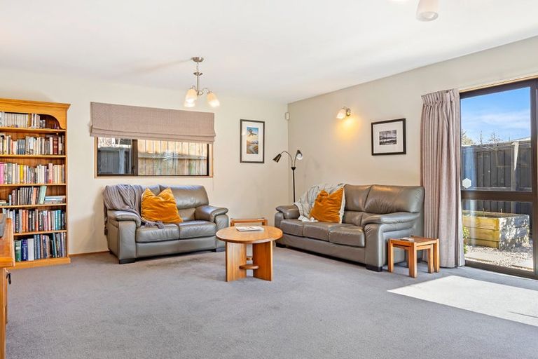 Photo of property in 1/63 Idris Road, Fendalton, Christchurch, 8052