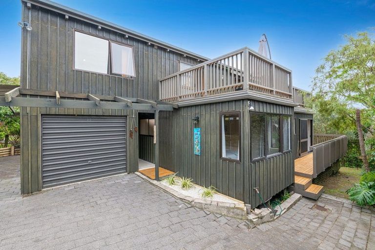 Photo of property in 22b Stanmore Bay Road, Stanmore Bay, Whangaparaoa, 0932