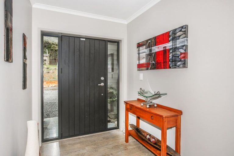 Photo of property in 65 Farquharson Road, Ararimu, Papakura, 2583