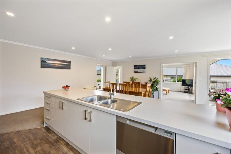 Photo of property in 33 Hammill Grove, Stoke, Nelson, 7011