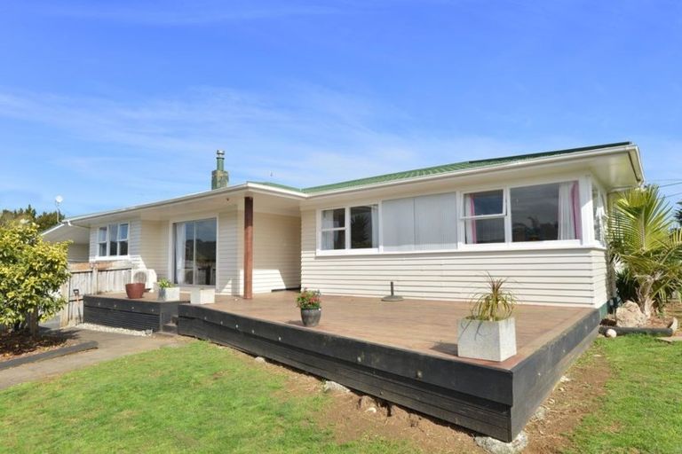 Photo of property in 2 Jeeves Place, Tikipunga, Whangarei, 0112