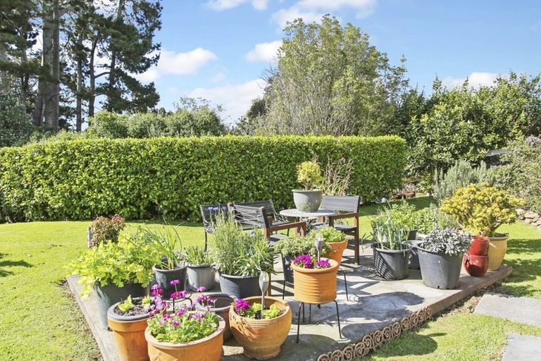 Photo of property in 112e Victoria Avenue, Waiuku, 2123