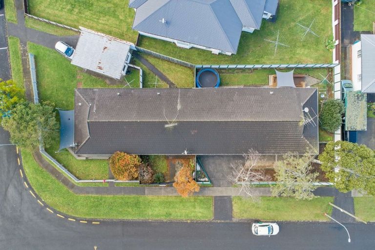 Photo of property in 1/4 Collie Road, Pukekohe, 2120