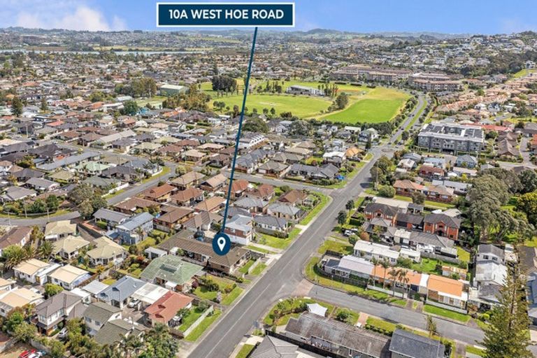 Photo of property in 10a West Hoe Road, Orewa, 0931