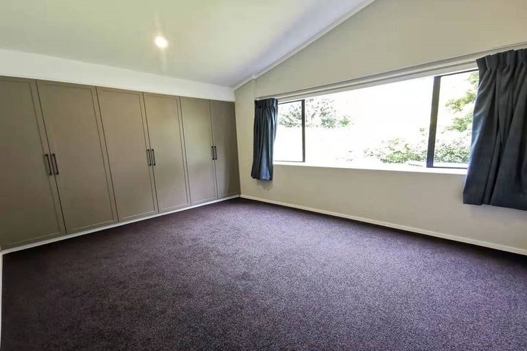 Photo of property in 89 Avonhead Road, Avonhead, Christchurch, 8042