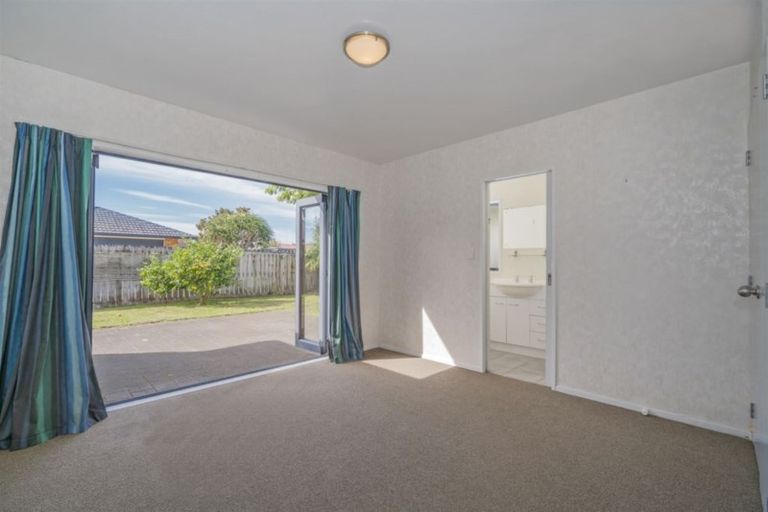 Photo of property in 34 Cholmondeley Crescent, Whitianga, 3510