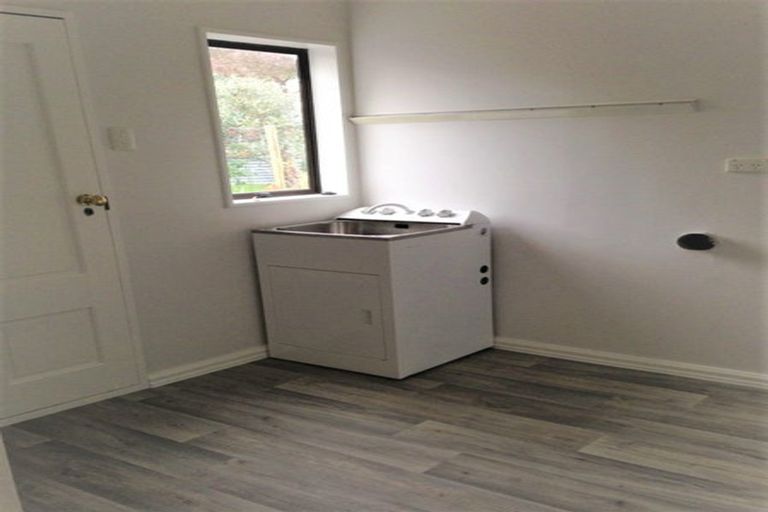 Photo of property in 112 Weka Street, Miramar, Wellington, 6022