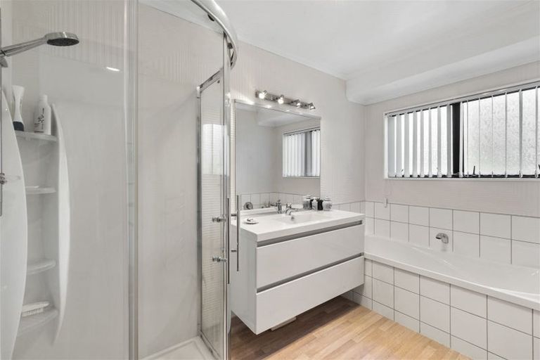 Photo of property in 3 Wright Grove, Levin, 5510