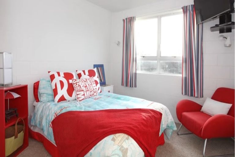 Photo of property in 8 Wainamu Road, Raglan, 3297