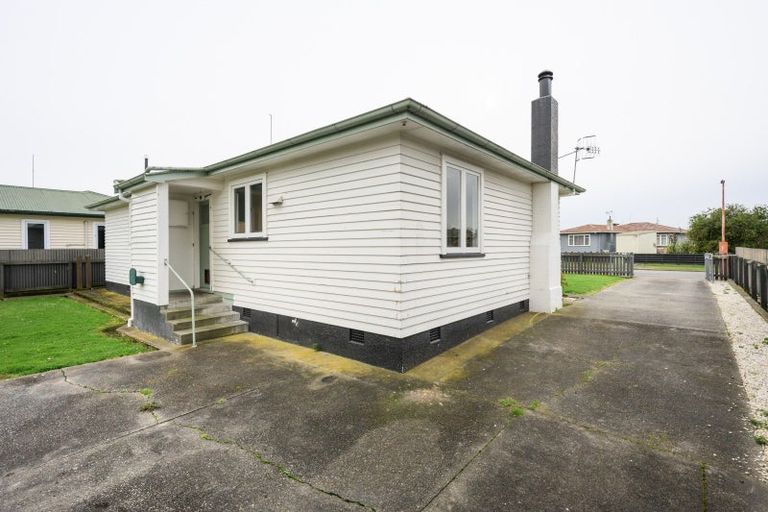 Photo of property in 7 Montgomery Street, Feilding, 4702