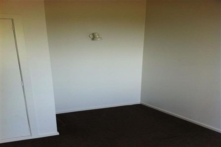 Photo of property in 8/37 Waipa Street, Birkenhead, Auckland, 0626