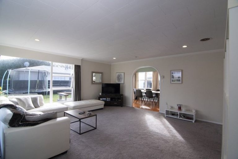 Photo of property in 88 Morrow Avenue, St Andrews, Hamilton, 3200