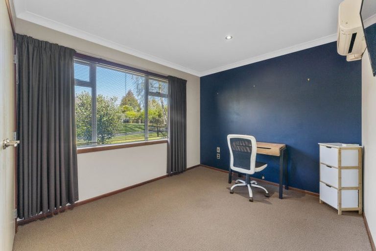 Photo of property in 1 Warren Fisher Grove, Rangatira Park, Taupo, 3330