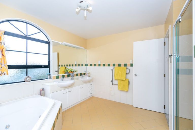 Photo of property in 23 Munro Place, Flagstaff, Hamilton, 3210