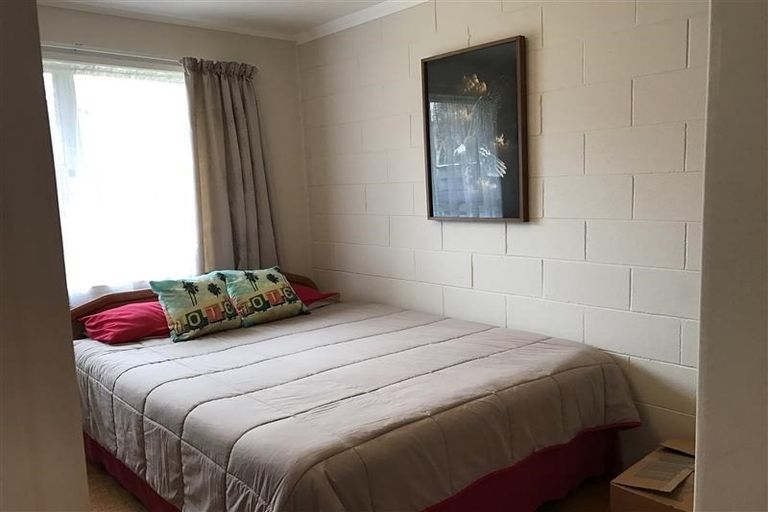 Photo of property in 8 Rainbow Drive, Rainbow Point, Taupo, 3330