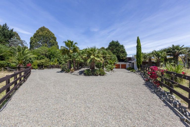 Photo of property in 105 Waterfall Road, Paraparaumu, 5032