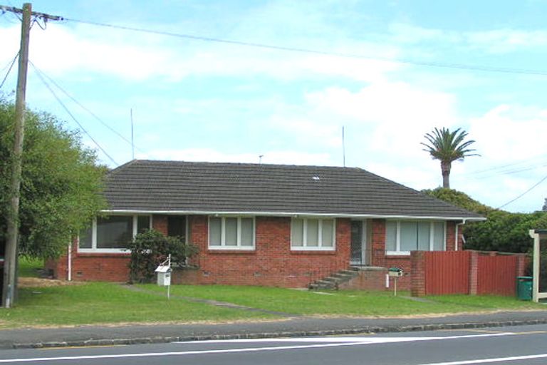 Photo of property in 2/293 Lake Road, Hauraki, Auckland, 0622