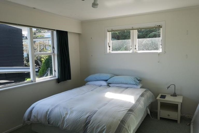 Photo of property in 40 Lohia Street, Khandallah, Wellington, 6035