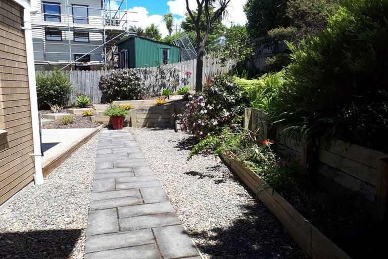 Photo of property in 4 Ashley Avenue, Long Bay, Auckland, 0630