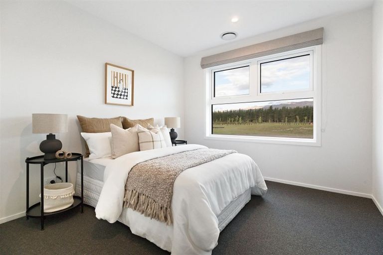 Photo of property in 77 Stone Drive, Cromwell, 9384