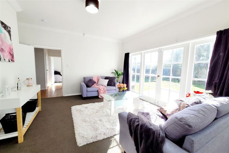 Photo of property in 11 Seddon Street, Naenae, Lower Hutt, 5011