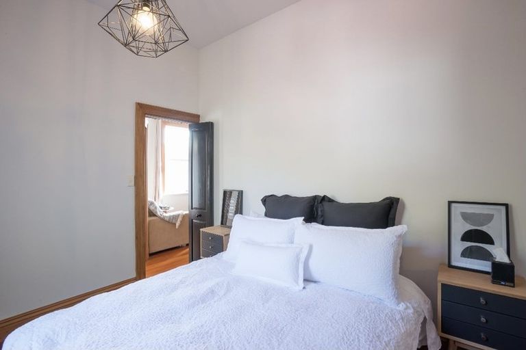 Photo of property in 4 Glenbervie Terrace, Thorndon, Wellington, 6011