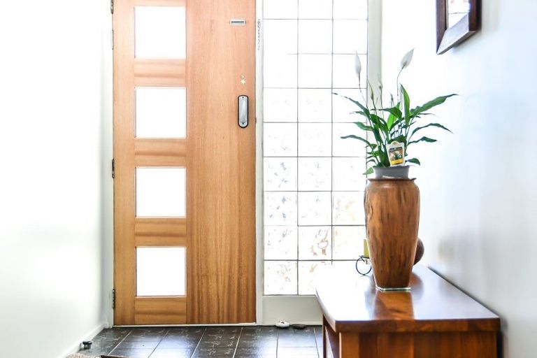 Photo of property in 18 Moreland Avenue, Pukete, Hamilton, 3200