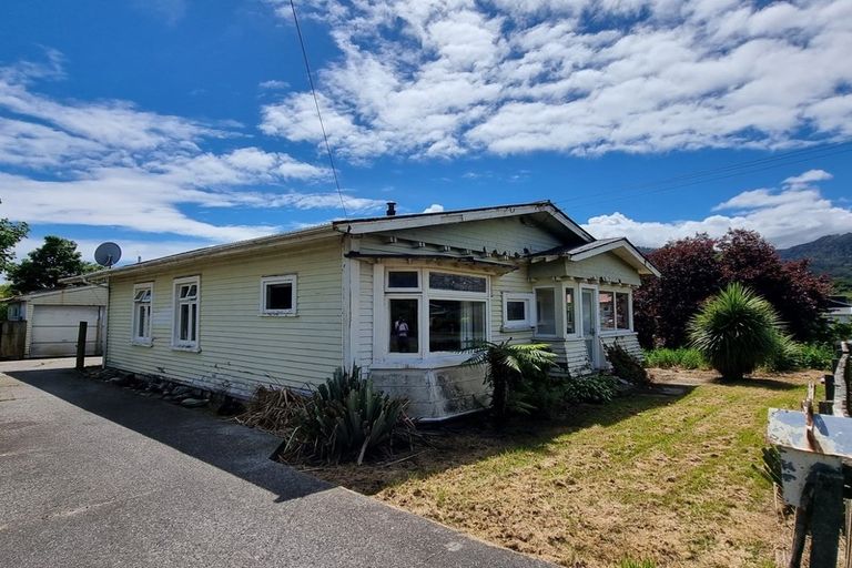 Photo of property in 8 Duncan Street, Runanga, 7803