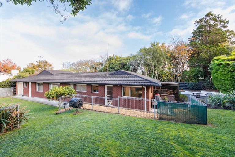 Photo of property in 15 Long Melford Road, Awapuni, Palmerston North, 4412
